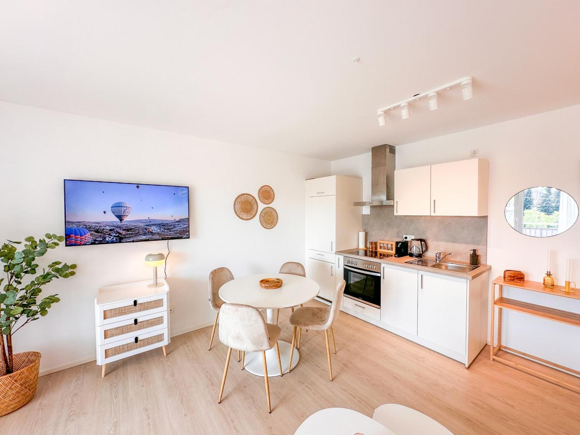 Thesunset Club - Studio II - Kueche - Balkon - Parken Memmingen Exterior photo